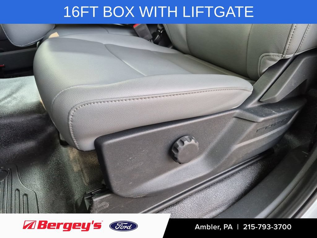 New 2026 Ford F550 2WD Regular Cab Super Duty image 12