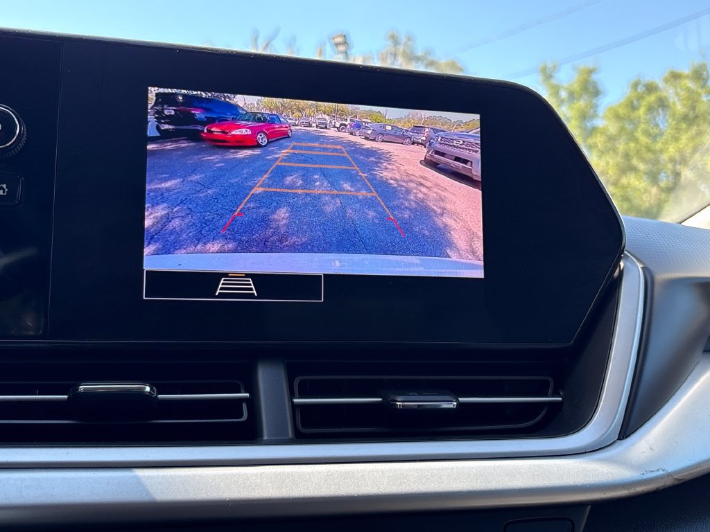 Used 2024 Chevrolet Trax LS FWD image 13