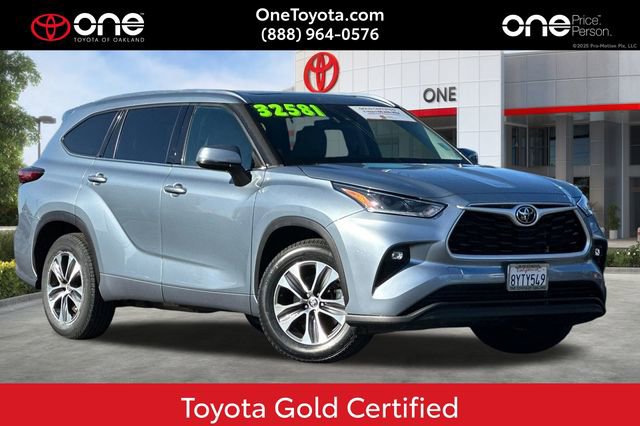Certified 2021 Toyota Highlander XLE