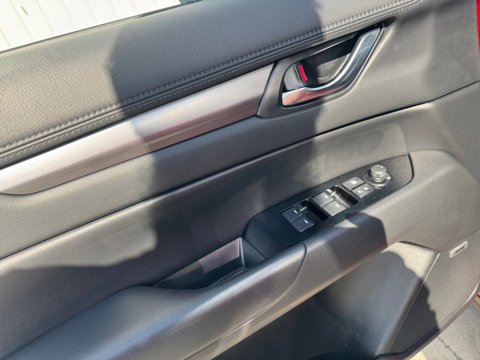 Used 2019 MAZDA CX-5 Touring image 36