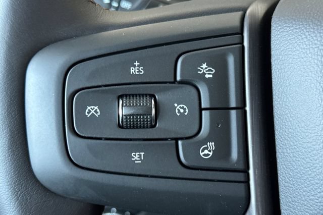 New 2026 GMC Sierra 2500 AT4X w/ LPO, Black Badging Package AWD/4WD image 28