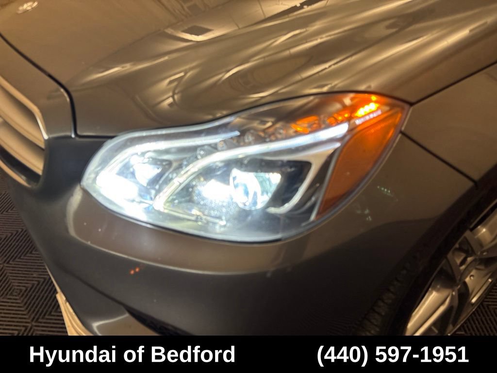 Used 2016 Mercedes-Benz E 350 4MATIC Sedan image 10