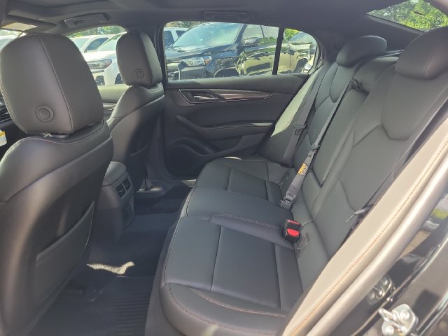 New 2026 Cadillac CT5 Sport w/ Technology Package RWD image 6