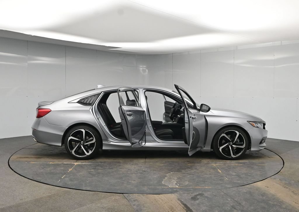 Used 2019 Honda Accord Sport image 45