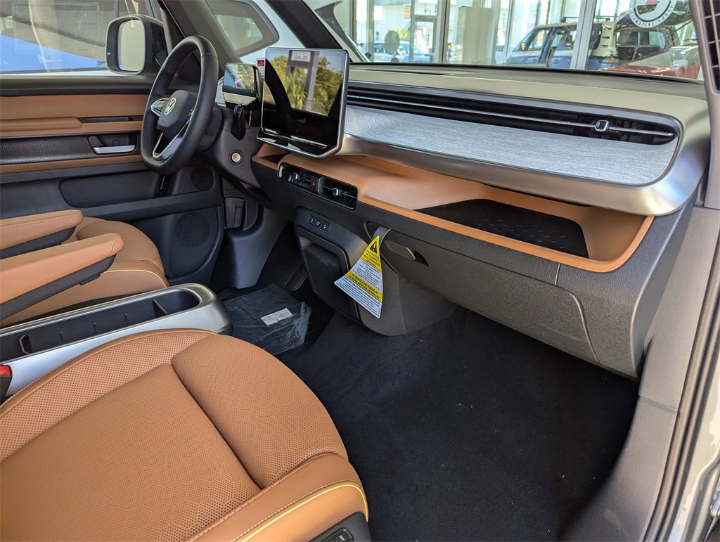 New 2025 Volkswagen ID. Buzz Pro S Plus image 38