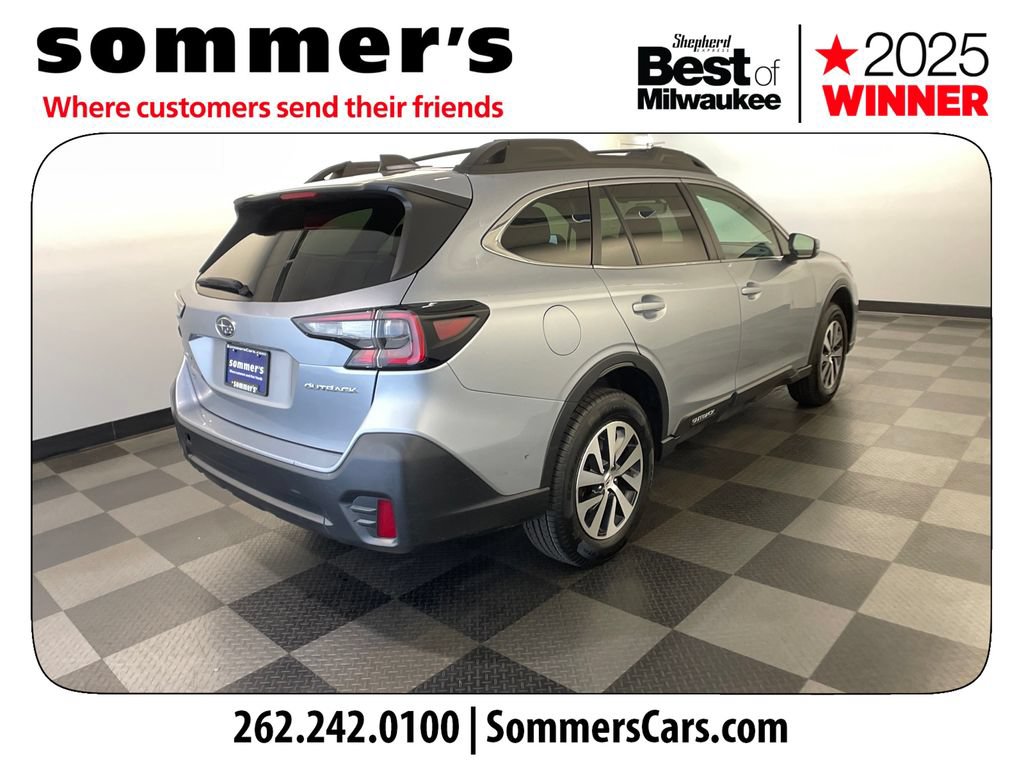 Used 2022 Subaru Outback Premium AWD/4WD image 5