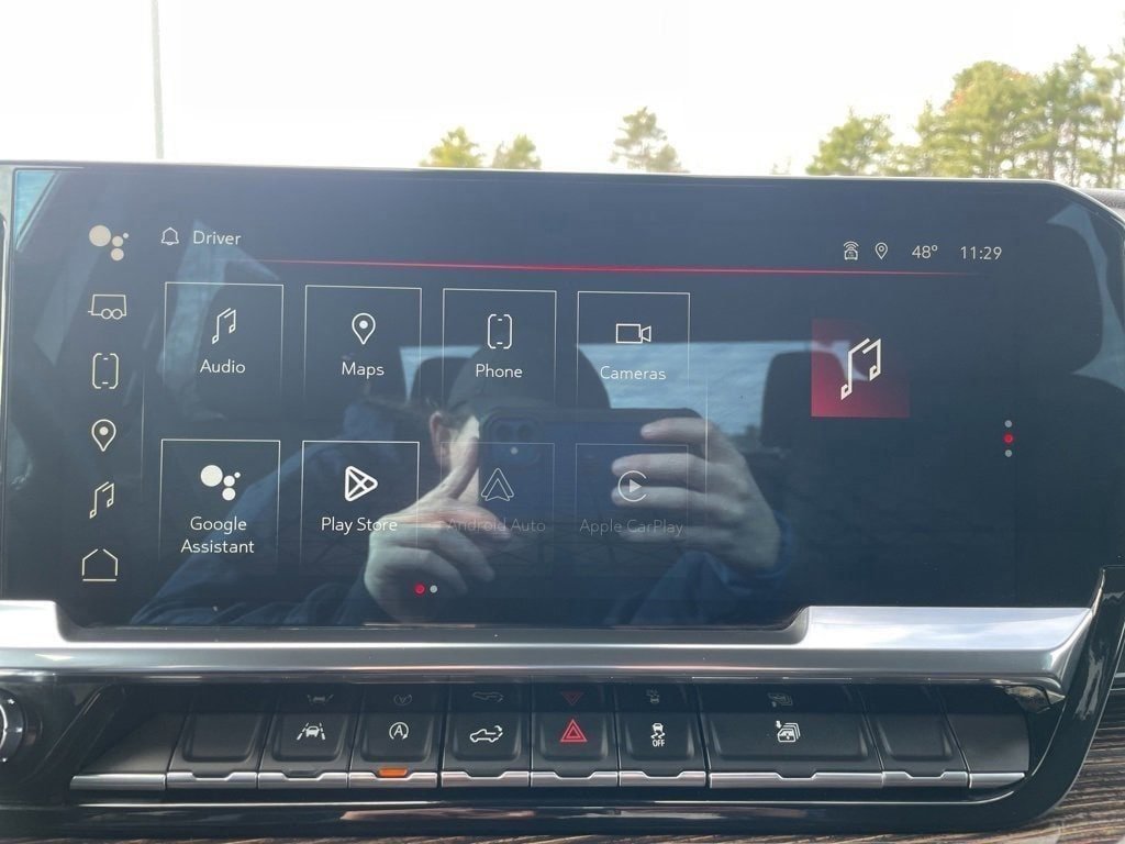 Used 2024 GMC Sierra 1500 Elevation w/ LPO, GMC Protection Package image 17