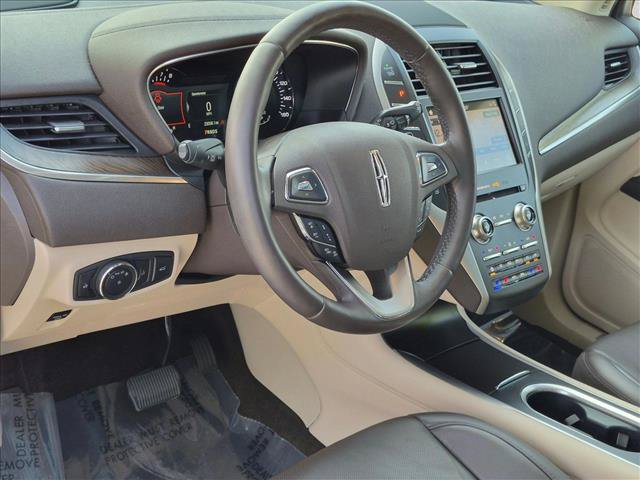 Used 2019 Lincoln MKC Reserve AWD/4WD image 9