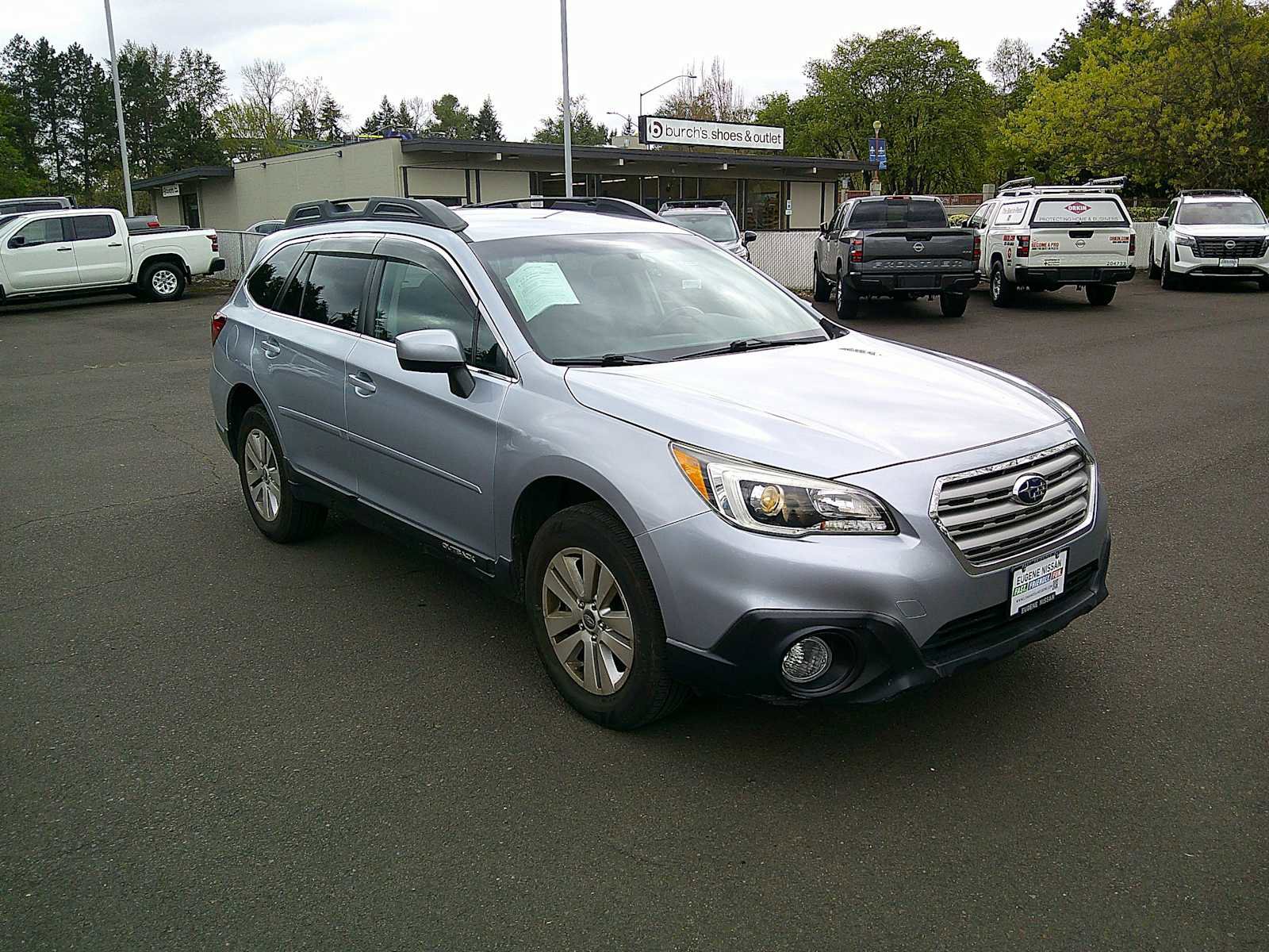 Used 2017 Subaru Outback 2.5i Premium image 7