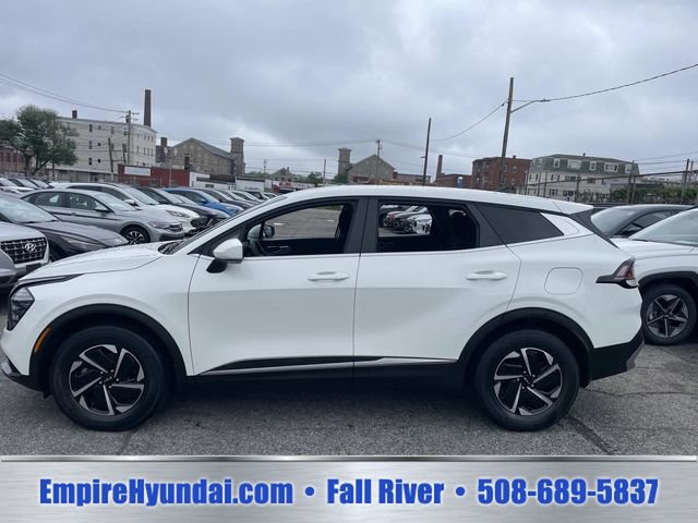 Used 2024 Kia Sportage LX AWD/4WD image 10