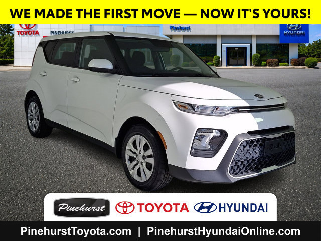 Used 2021 Kia Soul LX FWD image 1