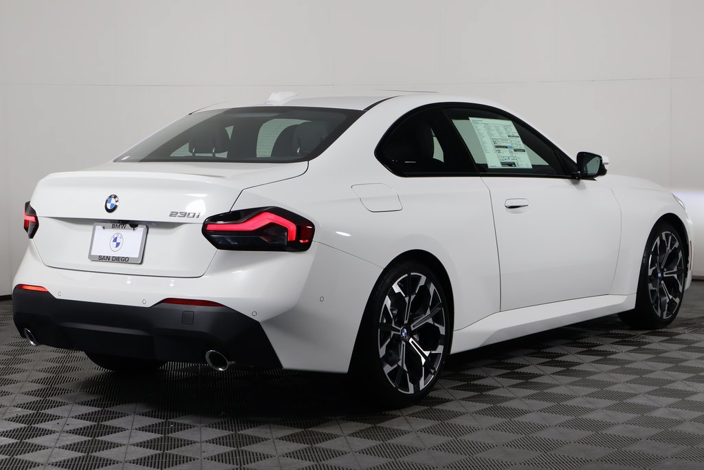 New 2026 BMW 230i Coupe w/ Convenience Package RWD image 2