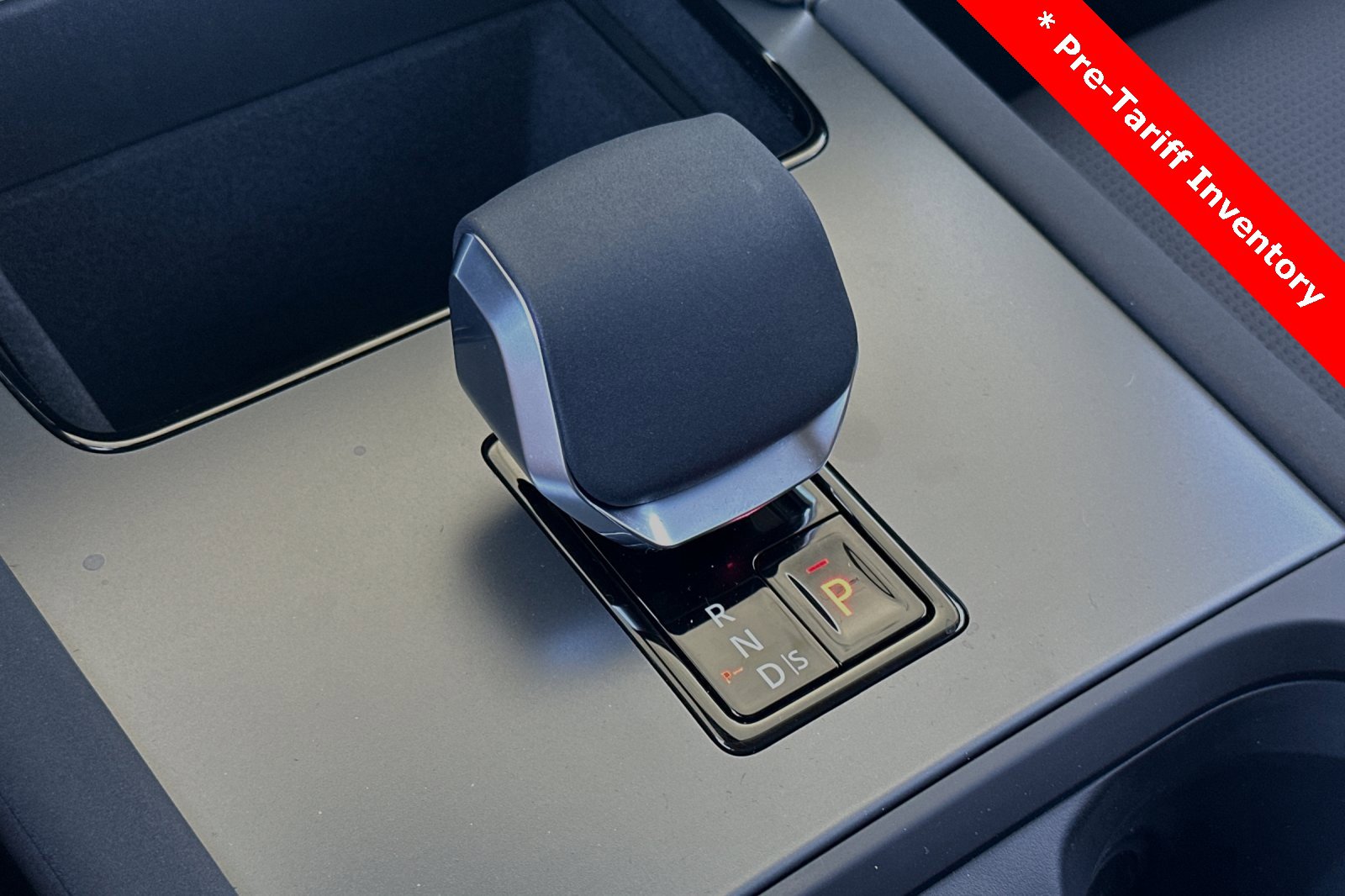 Used 2024 Land Rover Discovery Sport S image 20