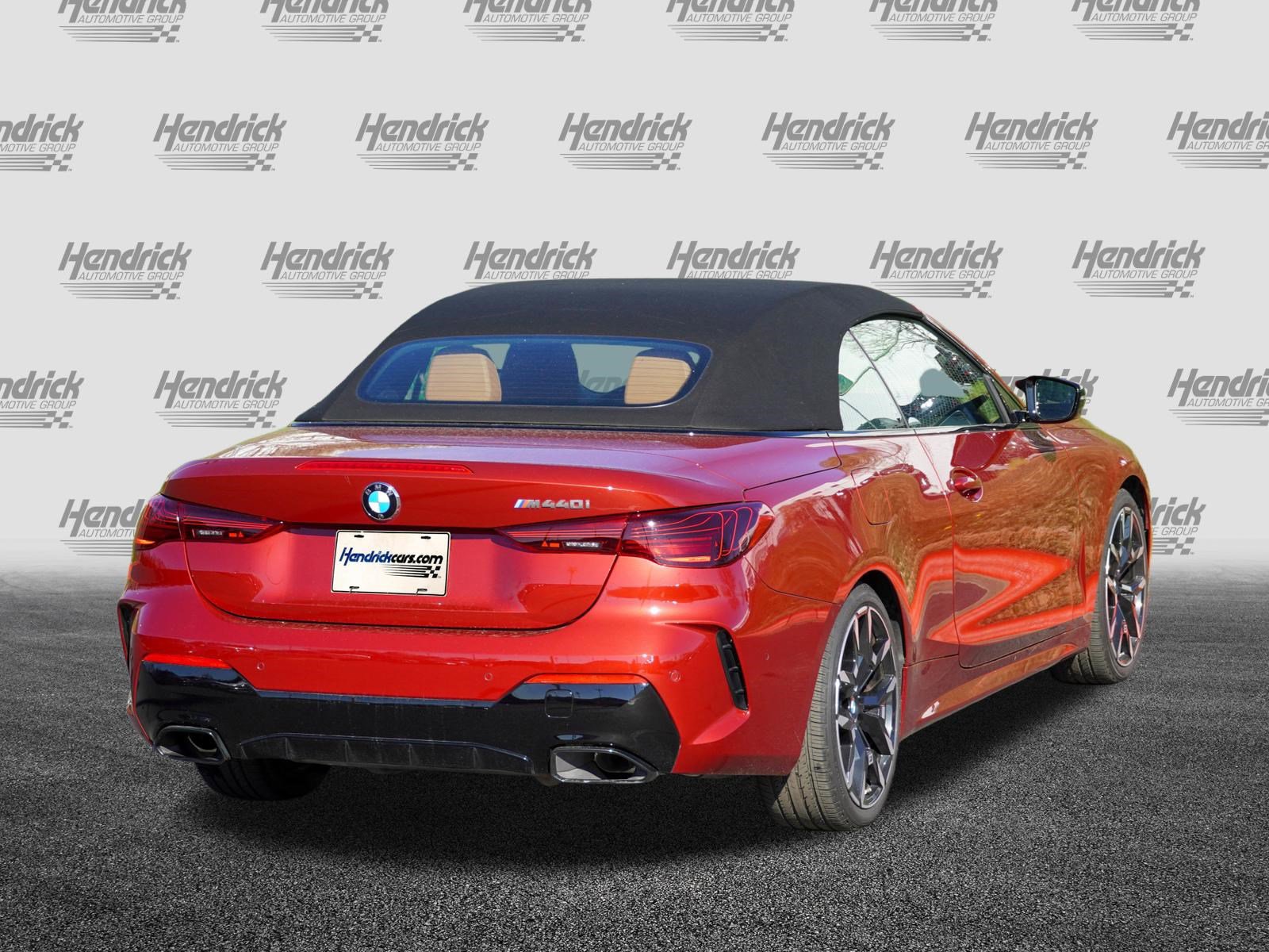 Certified 2026 BMW M440i Convertible RWD image 9