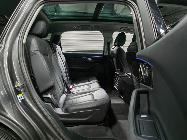 Used 2024 Audi Q7 2.0T Premium Plus image 16