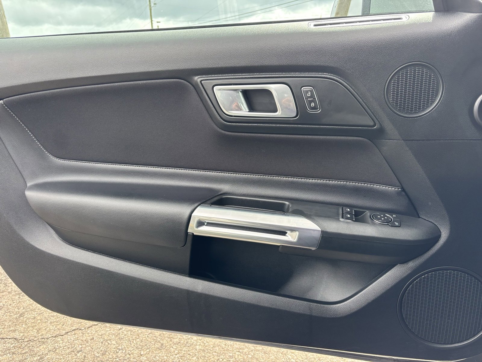 Used 2023 Ford Mustang Coupe w/ Equipment Group 101A image 15