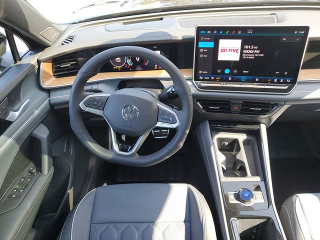 New 2026 Volkswagen Tiguan SEL R-Line image 25