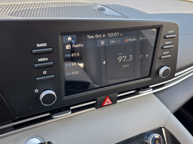 New 2026 Hyundai Elantra SEL Sport FWD image 9