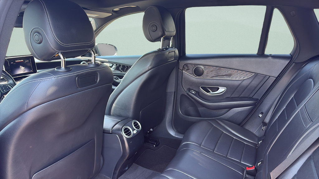 Used 2018 Mercedes-Benz GLC 300 4MATIC image 21