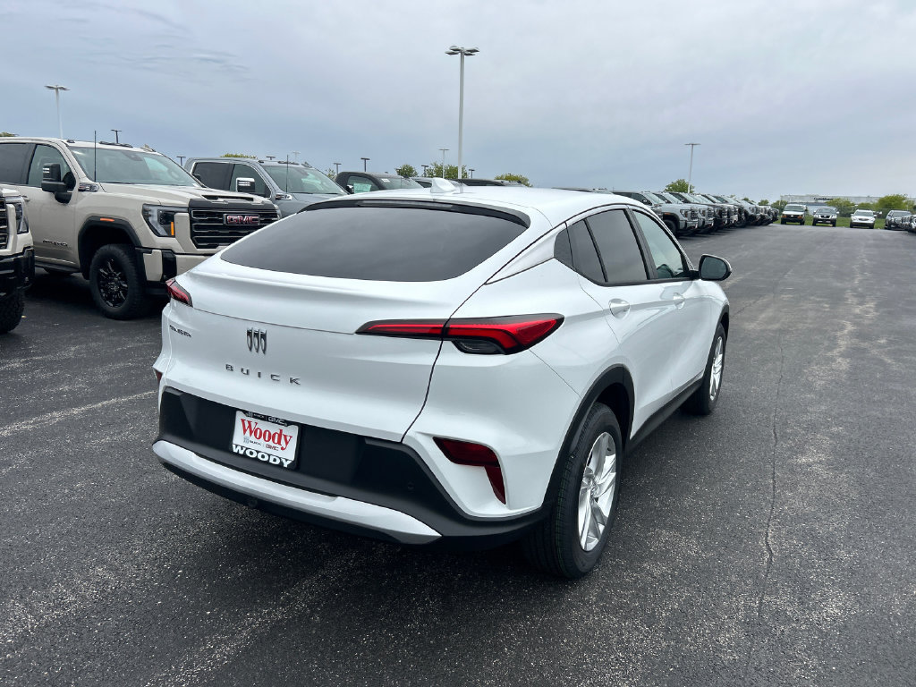 New 2026 Buick Envista Preferred FWD image 9