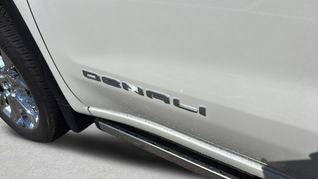Used 2023 GMC Sierra 1500 Denali w/ Denali Reserve Package image 39