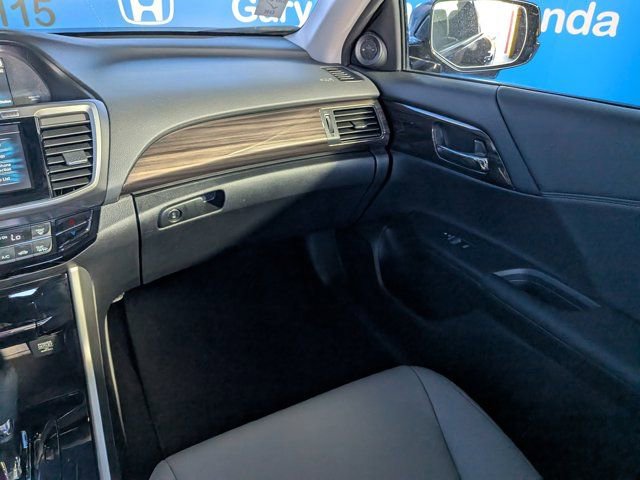 Used 2016 Honda Accord EX image 15