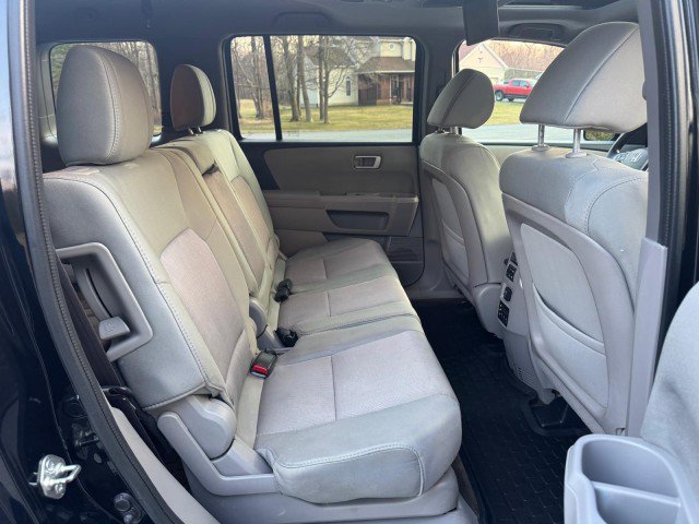 Used 2015 Honda Pilot SE image 16