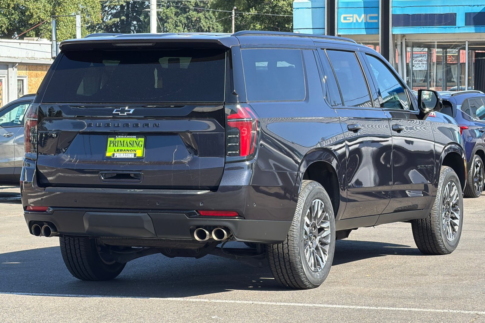Used 2025 Chevrolet Suburban Z71 AWD/4WD image 4