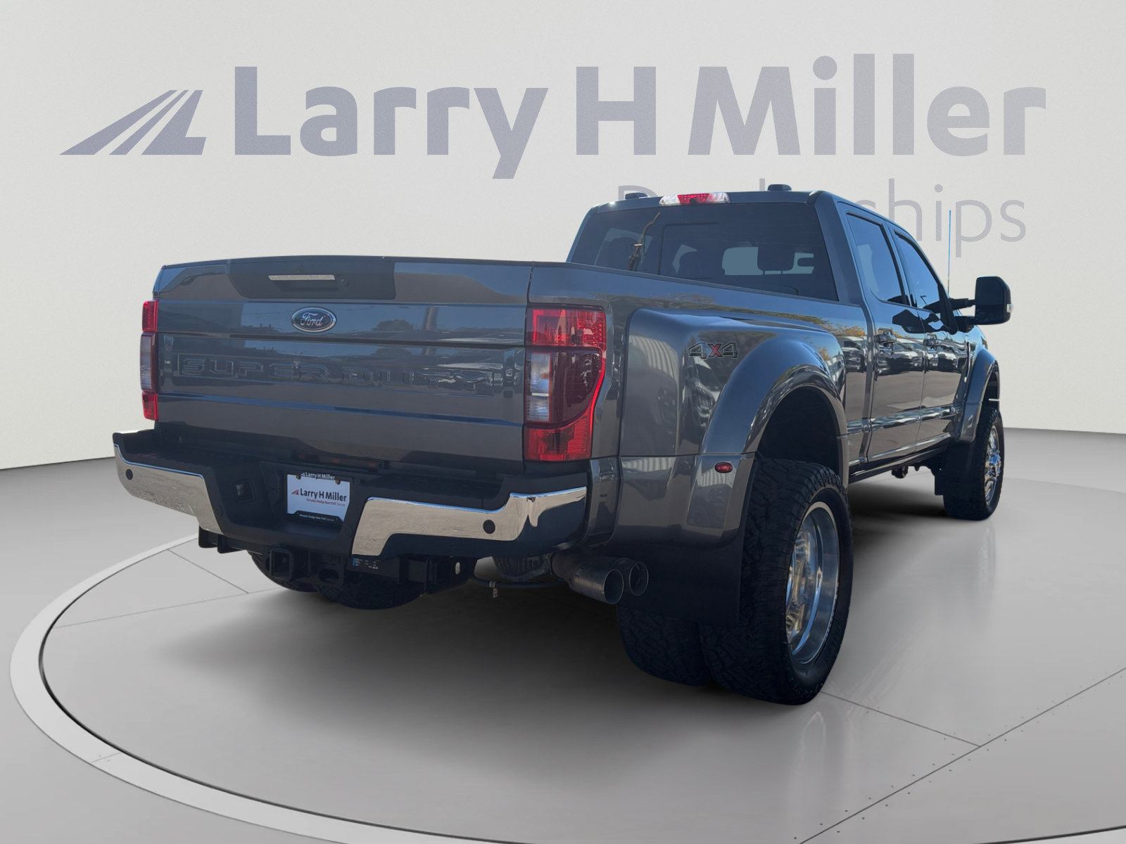 Used 2022 Ford F450 Lariat w/ Lariat Ultimate Package AWD/4WD image 5