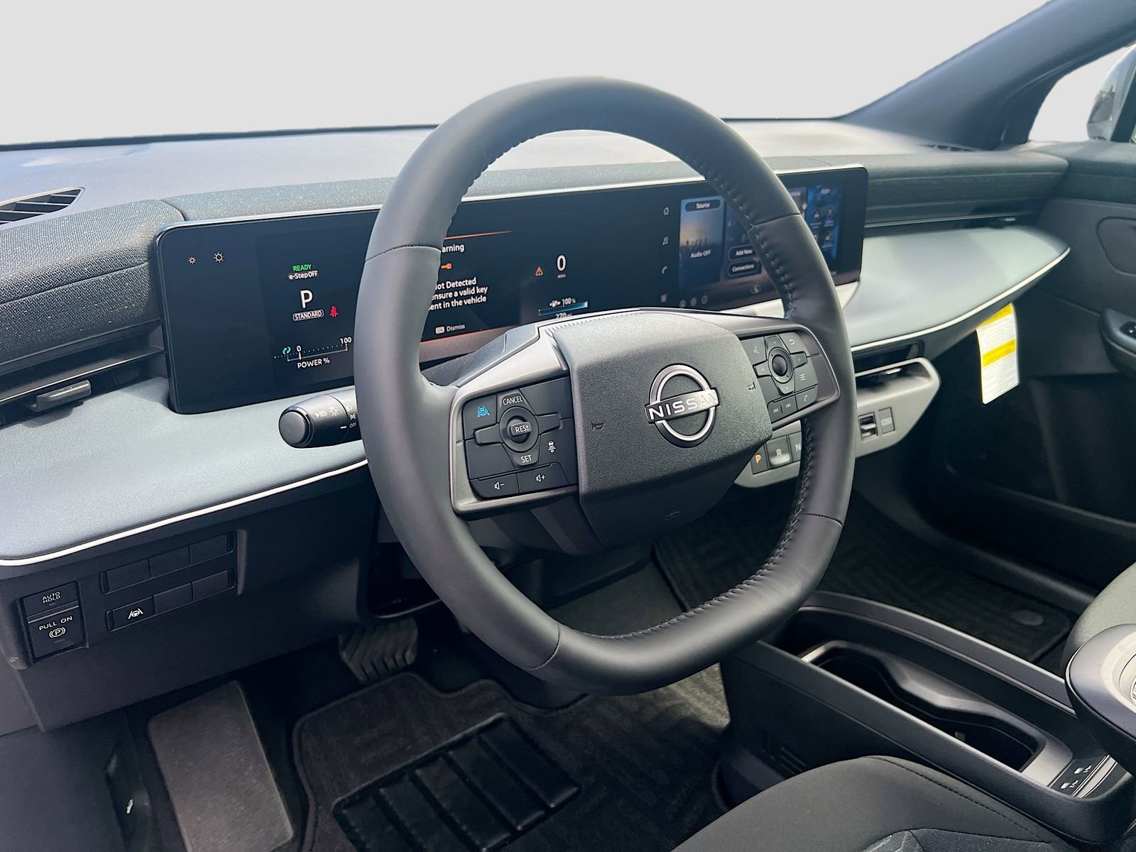 New 2026 Nissan Leaf image 9