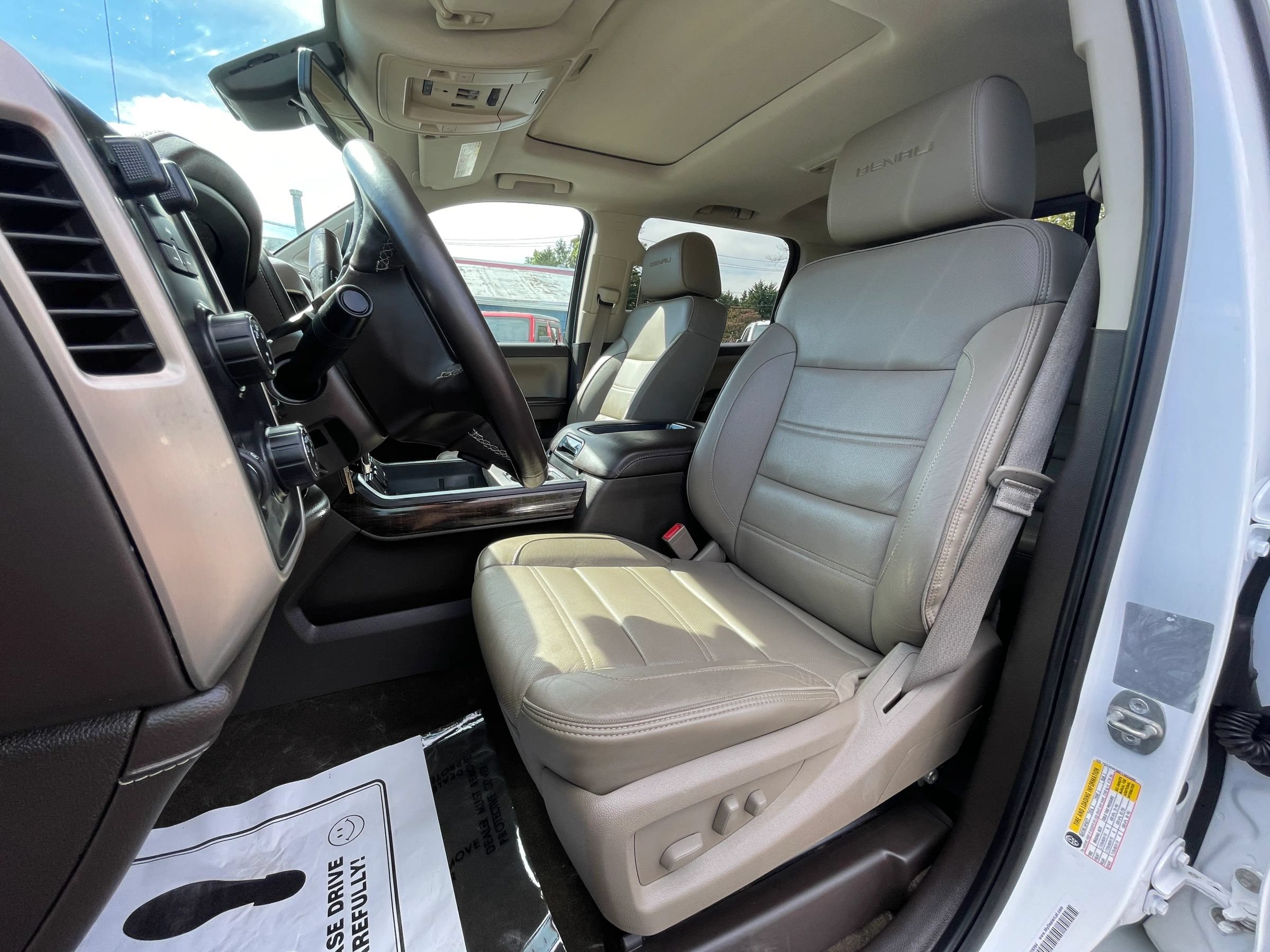 Used 2015 GMC Sierra 3500 Denali w/ Duramax Plus Package AWD/4WD image 11
