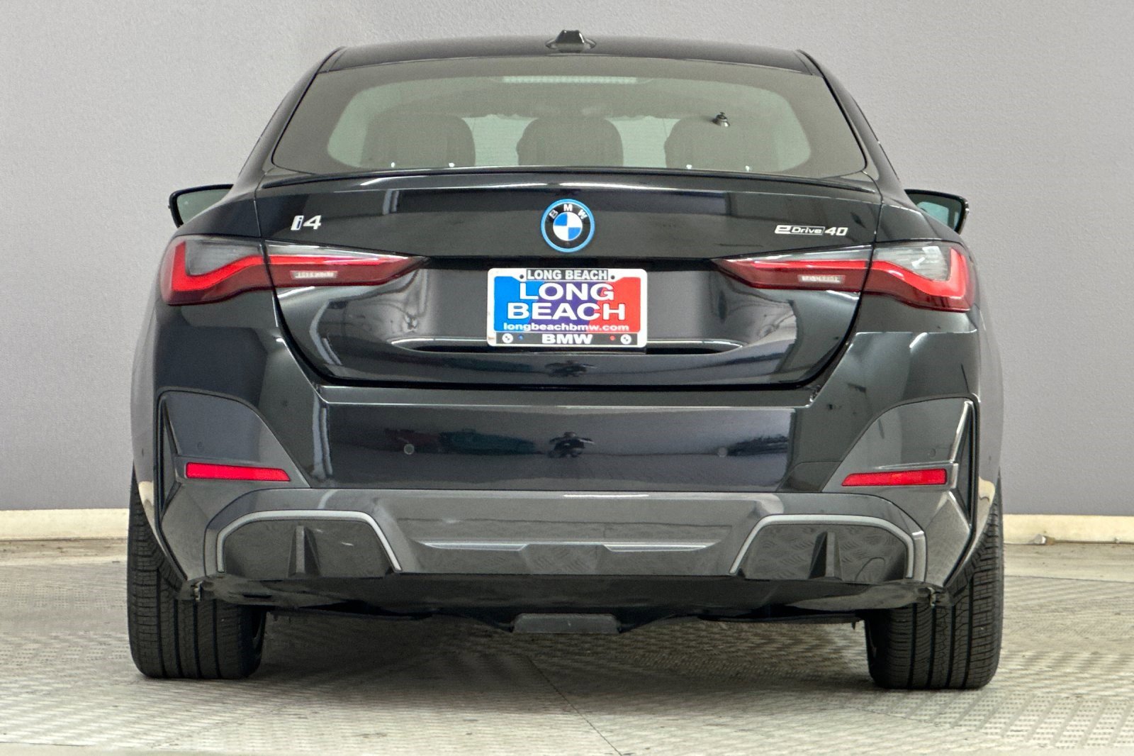 Certified 2023 BMW i4 eDrive40 w/ M Sport Package image 9