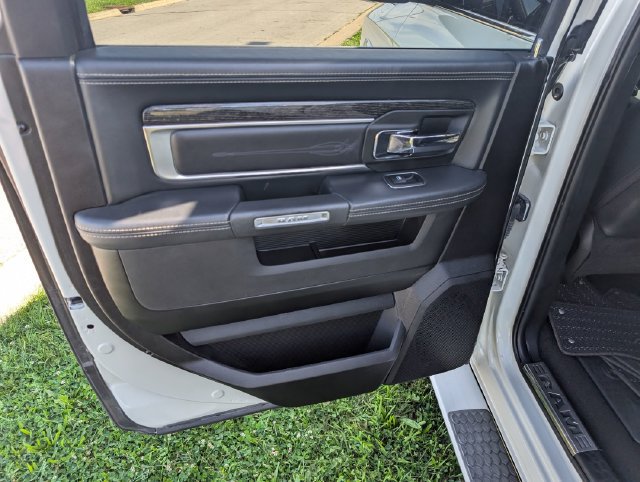 Used 2018 RAM 1500 Limited AWD/4WD image 12