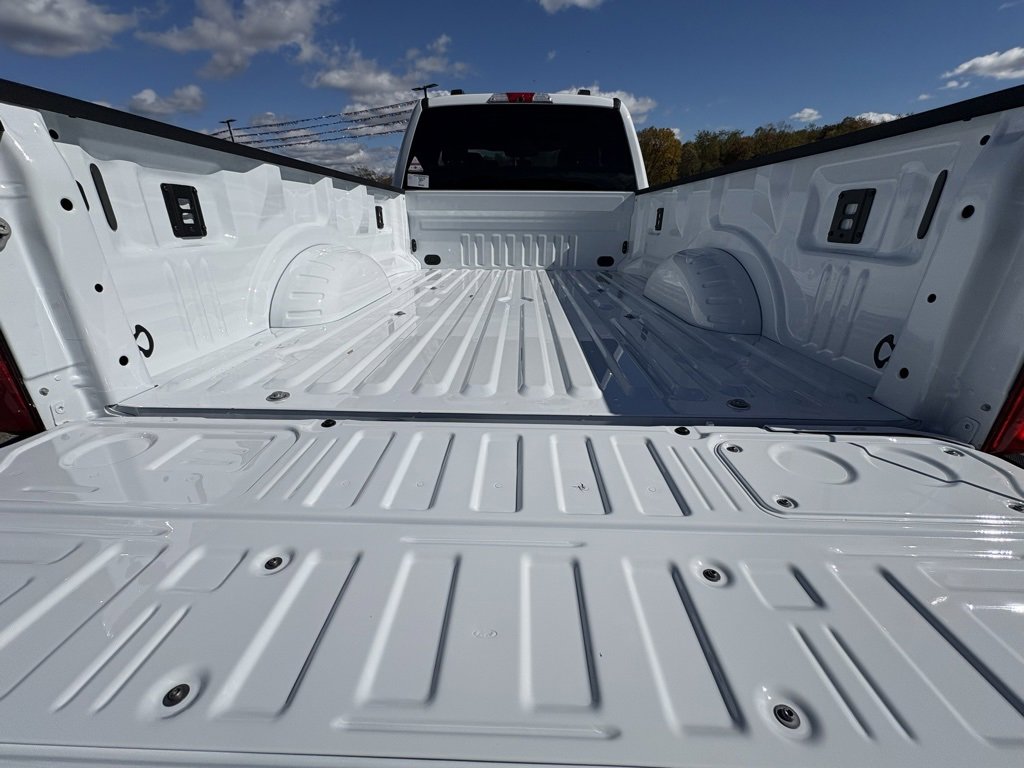 New 2026 Ford F350 XLT w/ 360-Degree Camera Package image 23