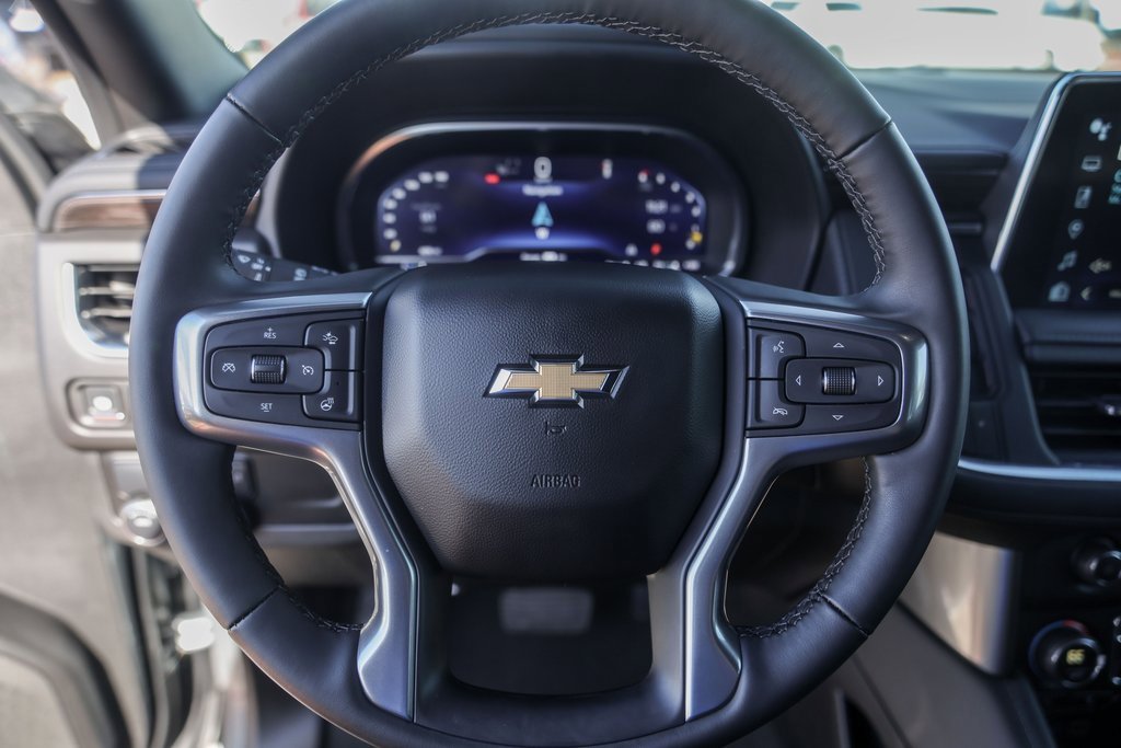 Used 2024 Chevrolet Tahoe LT w/ Luxury Package image 12