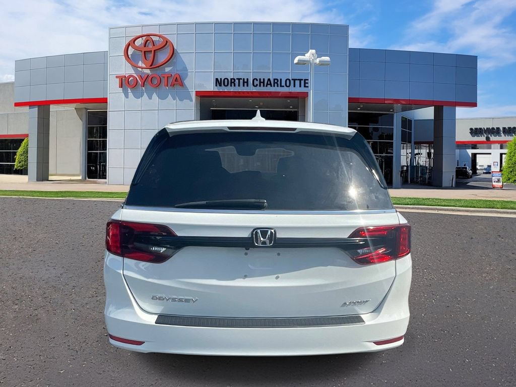 Used 2023 Honda Odyssey Sport image 7