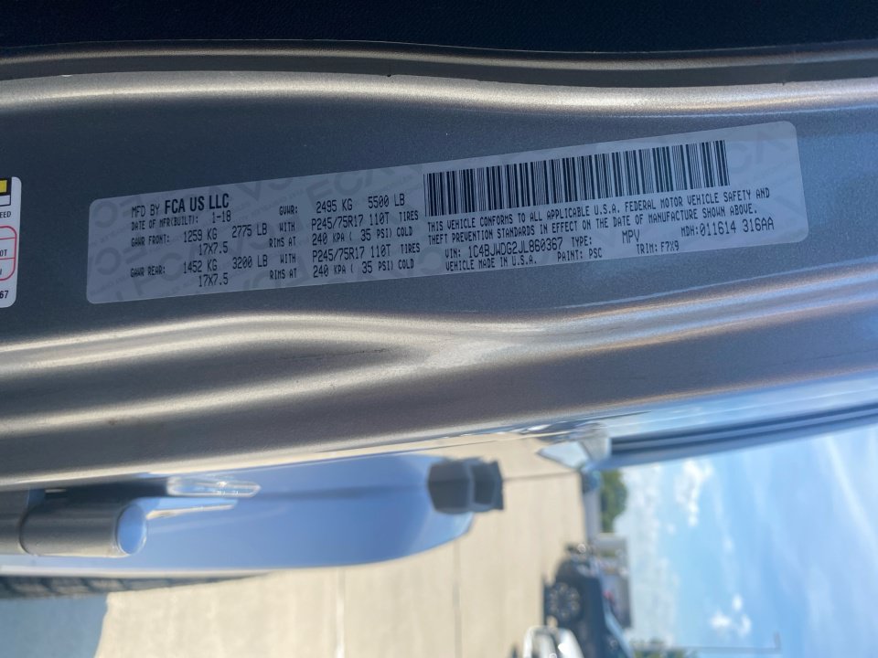 Used 2018 Jeep Wrangler Unlimited Sport AWD/4WD image 38