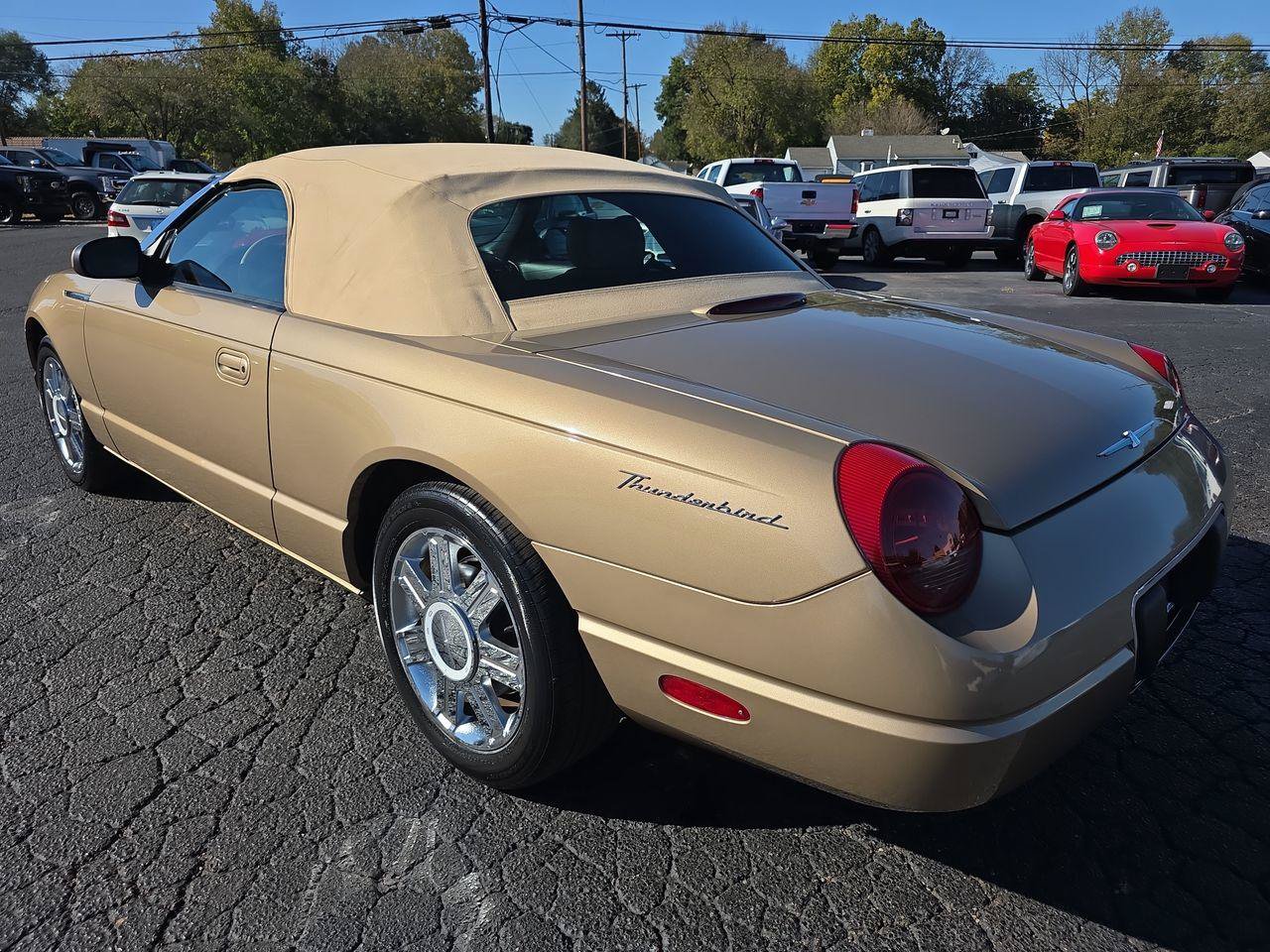 Used 2005 Ford Thunderbird RWD image 20