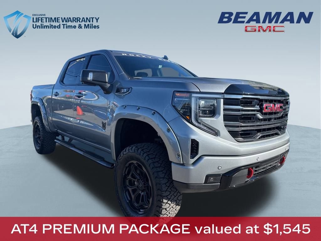 New 2025 GMC Sierra 1500 AT4 w/ AT4 Premium Package