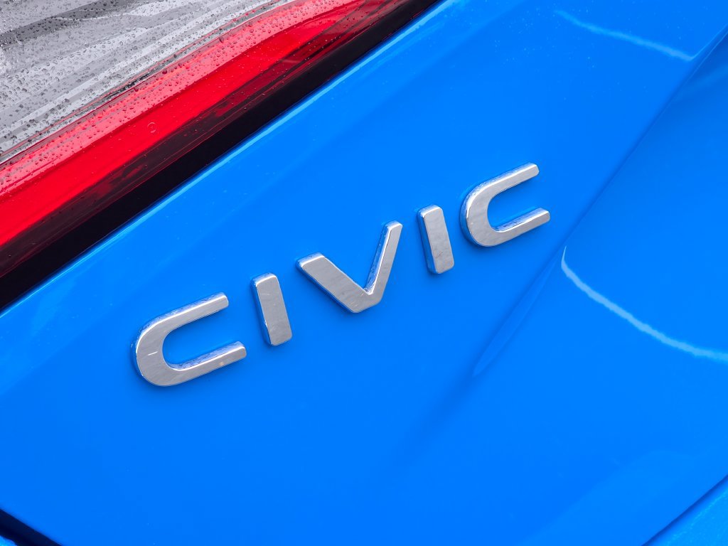 Certified 2024 Honda Civic Sport Touring image 21