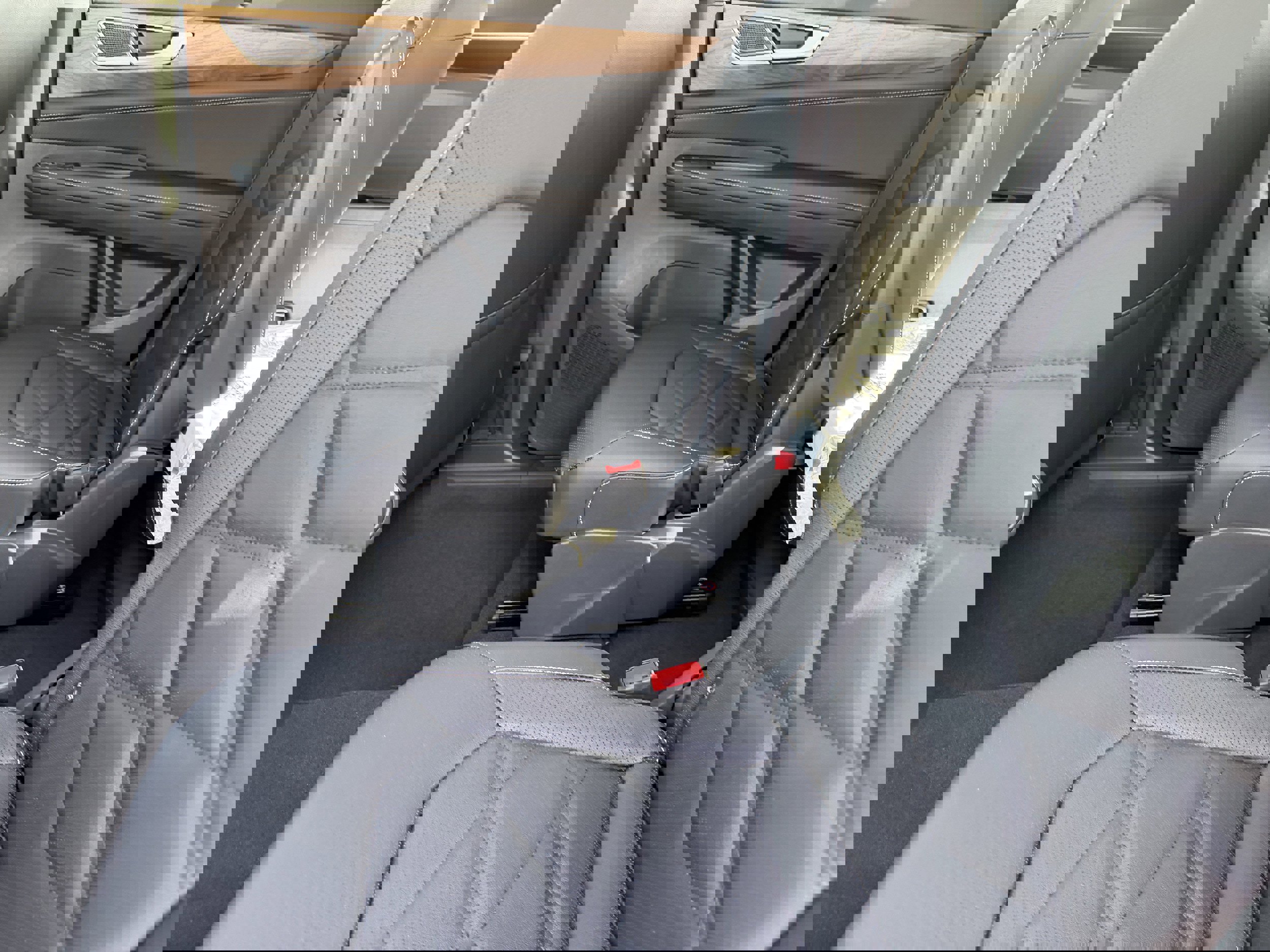 New 2026 Volkswagen Atlas SE image 16