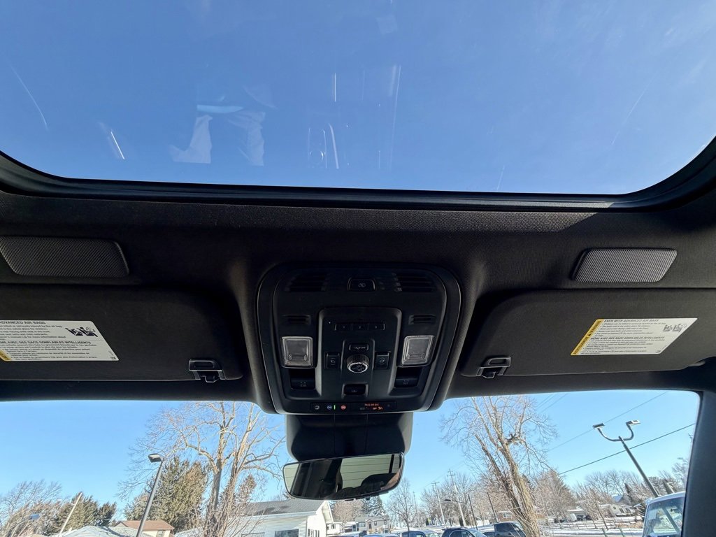 Used 2023 Cadillac Escalade ESV Sport image 45