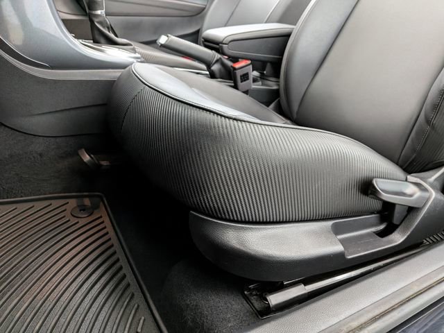 Used 2019 Volkswagen Beetle 2.0T SE image 17