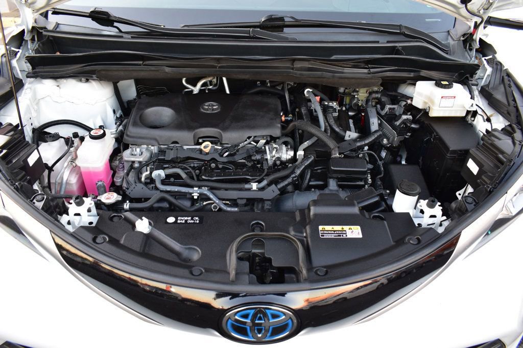 Used 2022 Toyota Sienna Platinum image 12