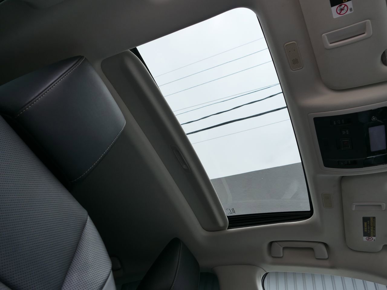 Used 2020 Lexus ES 350 w/ Premium Package FWD image 30