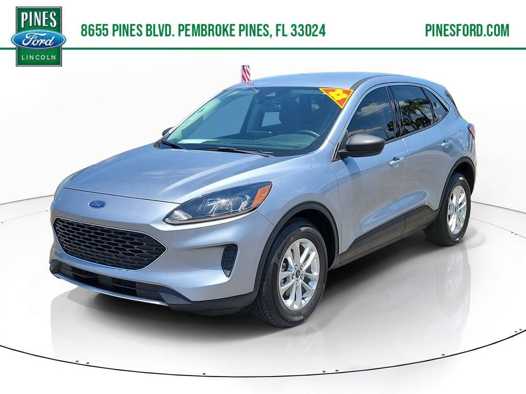 Used 2022 Ford Escape SE w/ Cold Weather Package