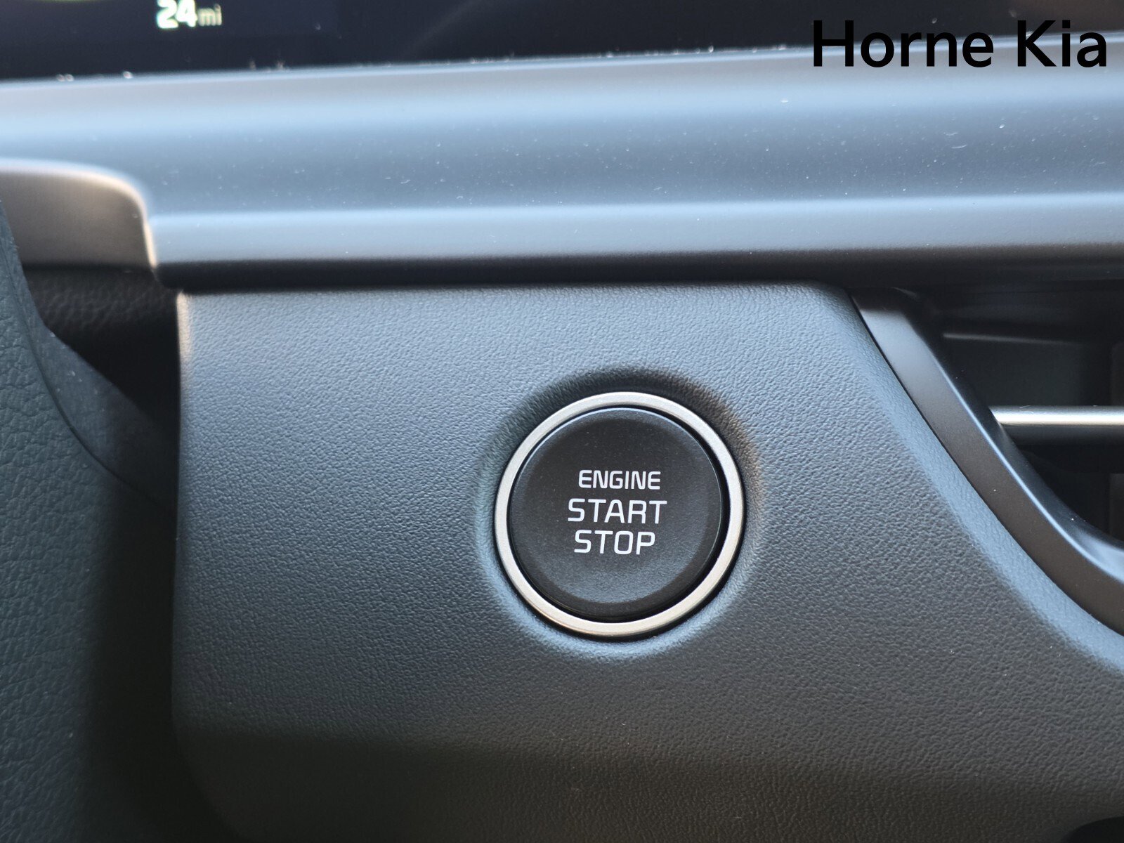 New 2026 Kia Seltos SX image 15