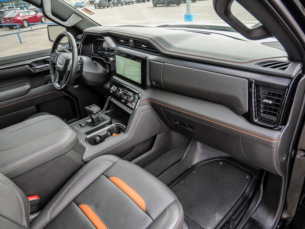 Used 2025 GMC Sierra 1500 AT4 w/ Technology Package image 16
