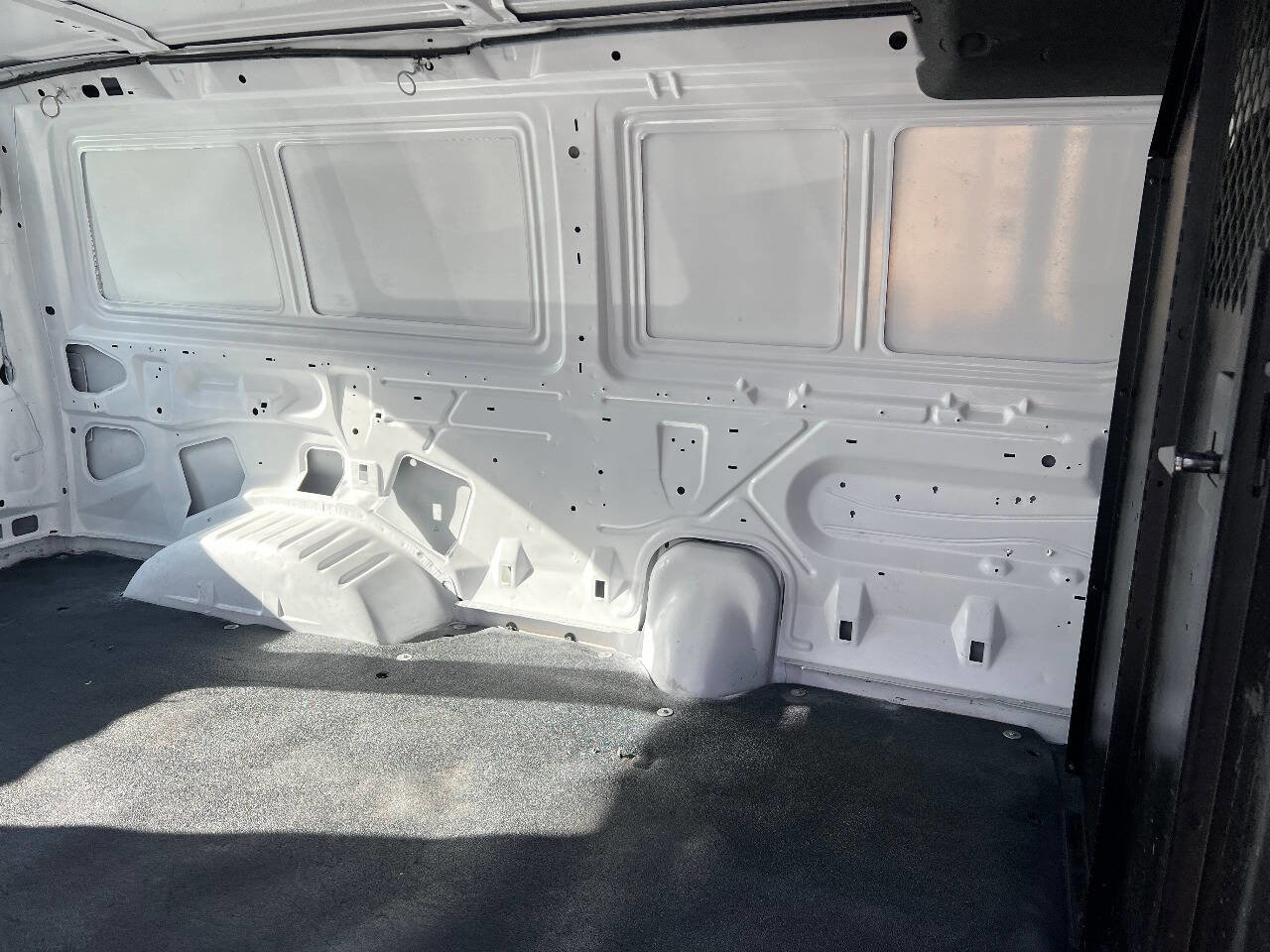 Used 2013 Ford E-250 and Econoline 250 w/ Commercial Cargo Van Pkg image 36