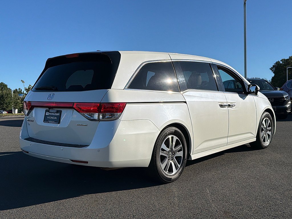Used 2014 Honda Odyssey Touring Elite image 3
